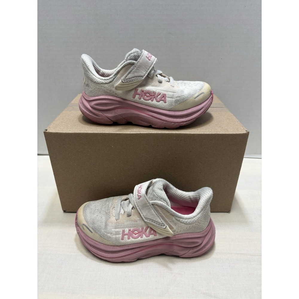 Hoka One One Clifton 10 Little Kids Girl's Size 11 MD Running Shoes Rose Cream